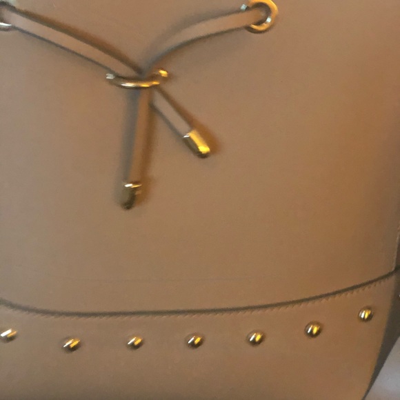 Handbag - Picture 4 of 4